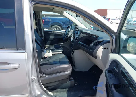 2014 Chrysler Town & Country Touring из США, поврежденный, VIN 2C4RC1BG8ER333168